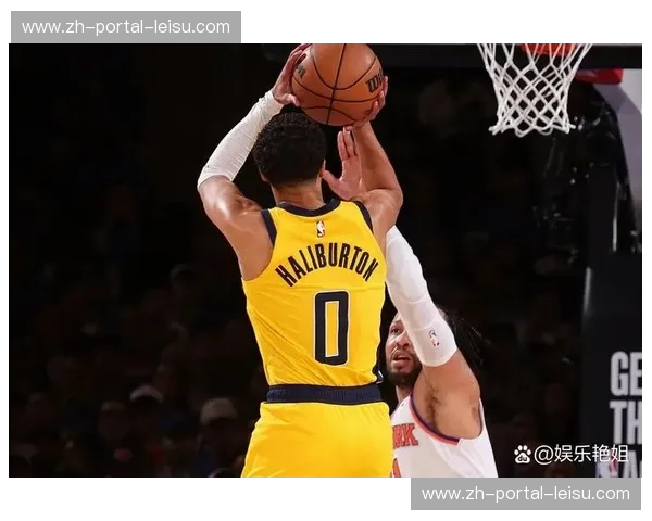 尼克斯将持球人逼向边线 避免协防轮转过度消耗护筐手